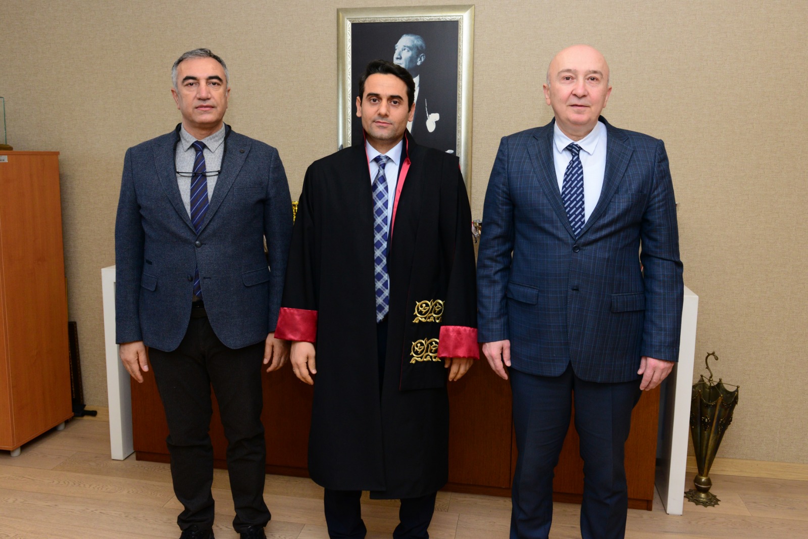 Profesör ve Doçent Kadrolarına Atanan Öğretim Üyelerimizi Tebrik Ederiz 