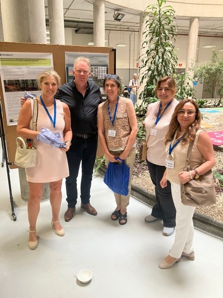 Bölümümüz öğretim üyesi Doç Dr. Şule Kısakürek Granada Üniversitesi tarafından 8-11 Temmuz 2025 tarihleri arasında Granada /ispanya’da düzenlenen “TERRA enVISION 2025_Nature-based Solution to Facilitate the Transitions for living within the Planetary Boundaries” Kongresine katılmıştır. 