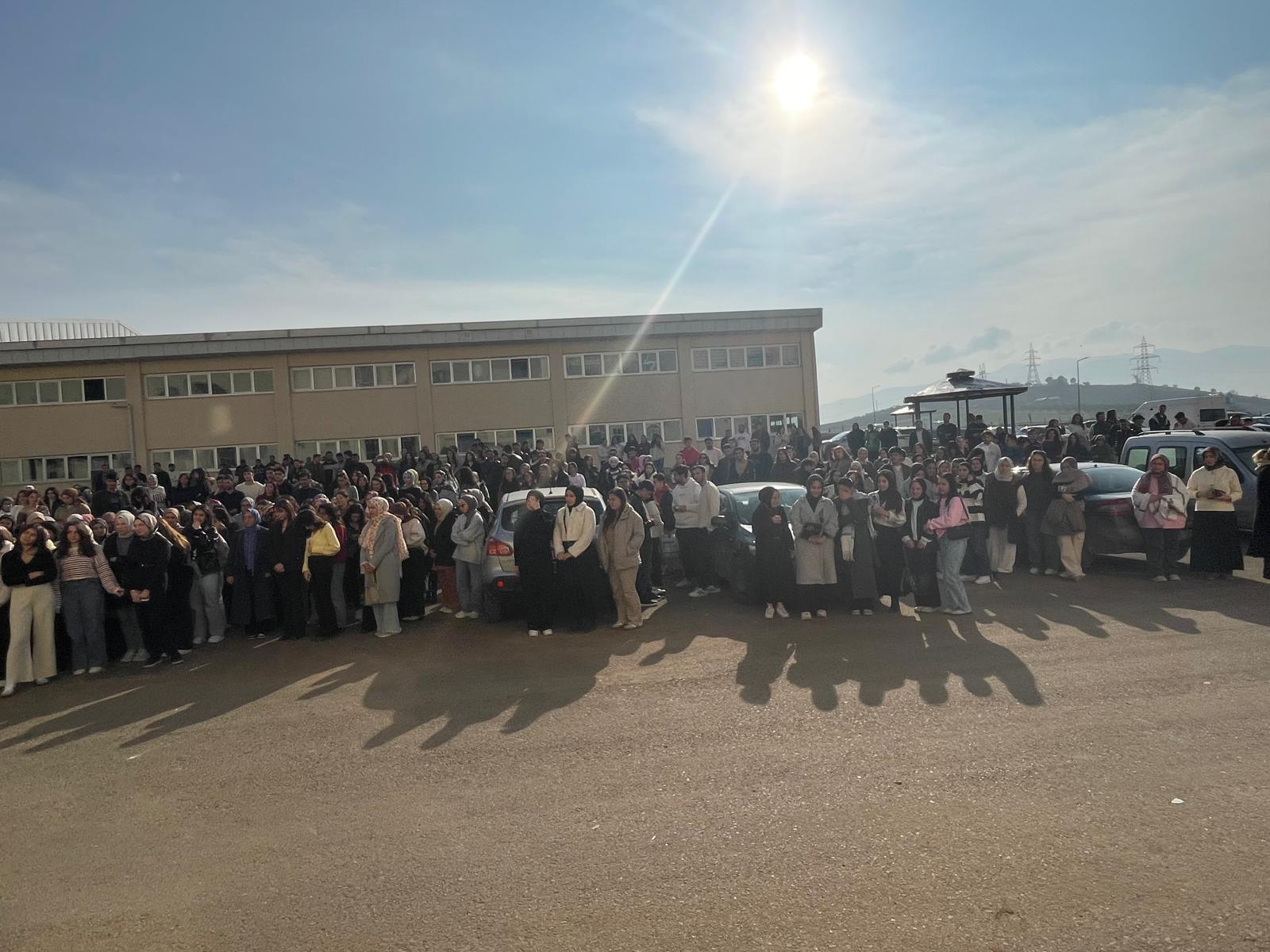 Fakültemizde AFAD Ekipleri Tarafından Deprem Tatbikatı Yapıldı.