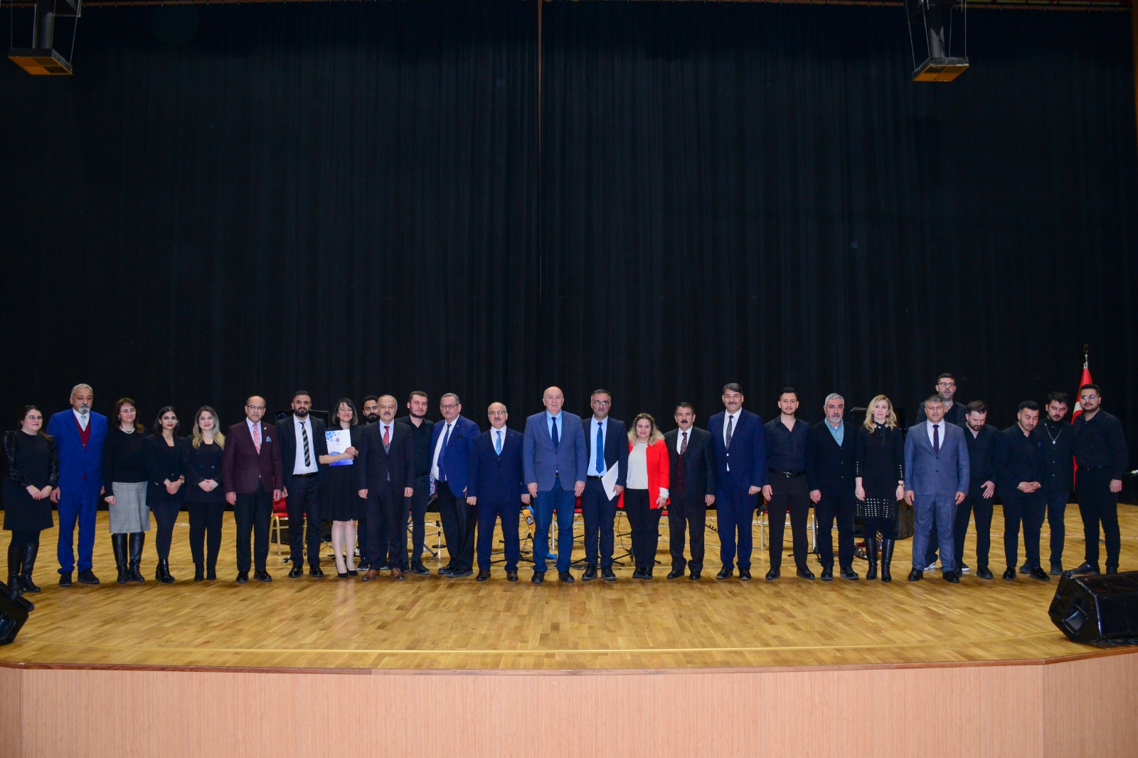 KSÜ’de Baharın Müjdecisi Nevruz Bayramı Coşku İle Kutlandı