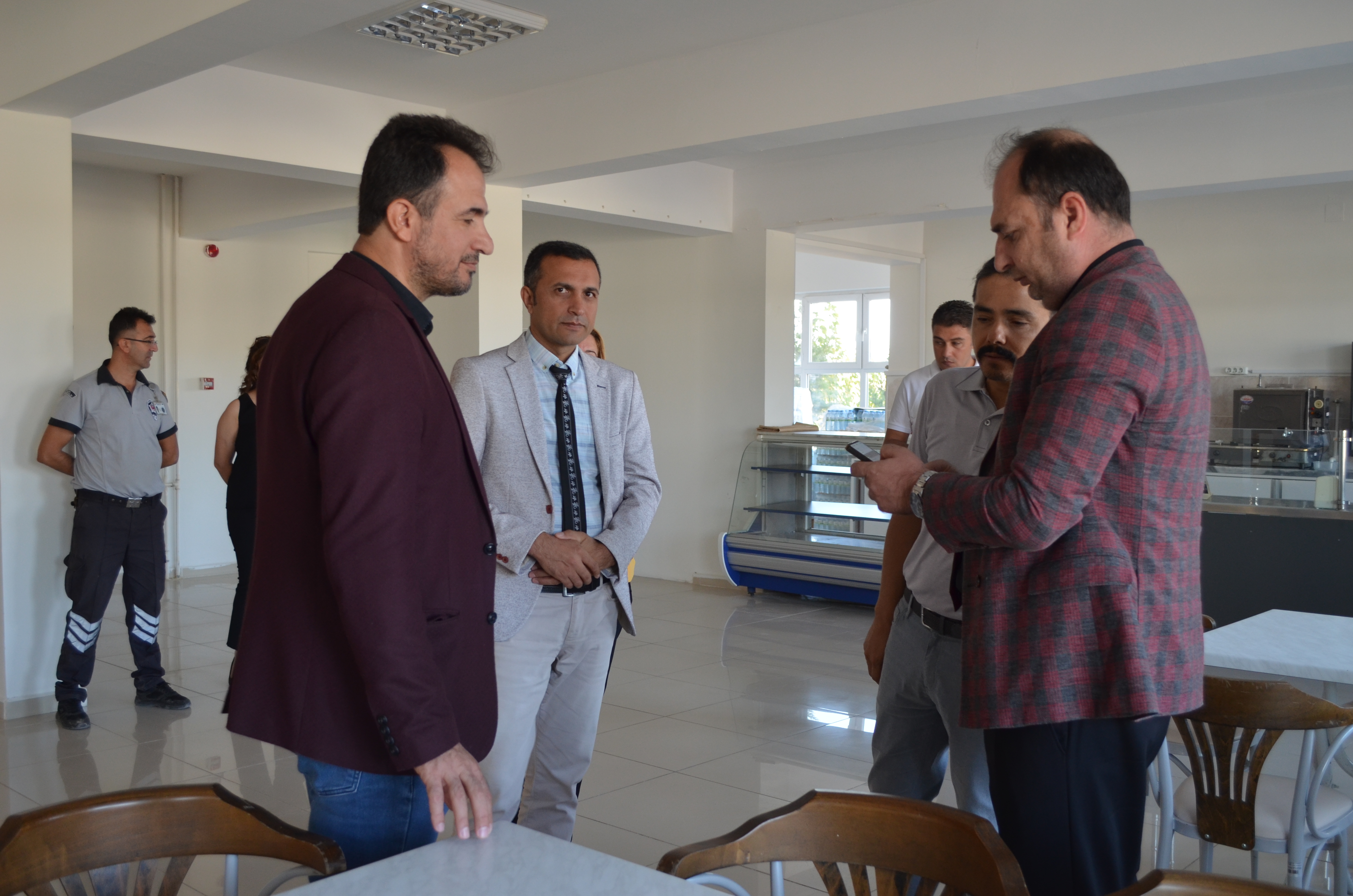 Kahramanmaraş Sütçü İmam Üniversitesi (KSÜ) Sağlık Kültür ve Spor Daire Başkanı Halil KARAÇALI 'dan Meslek Yüksekokulumuza Ziyaret