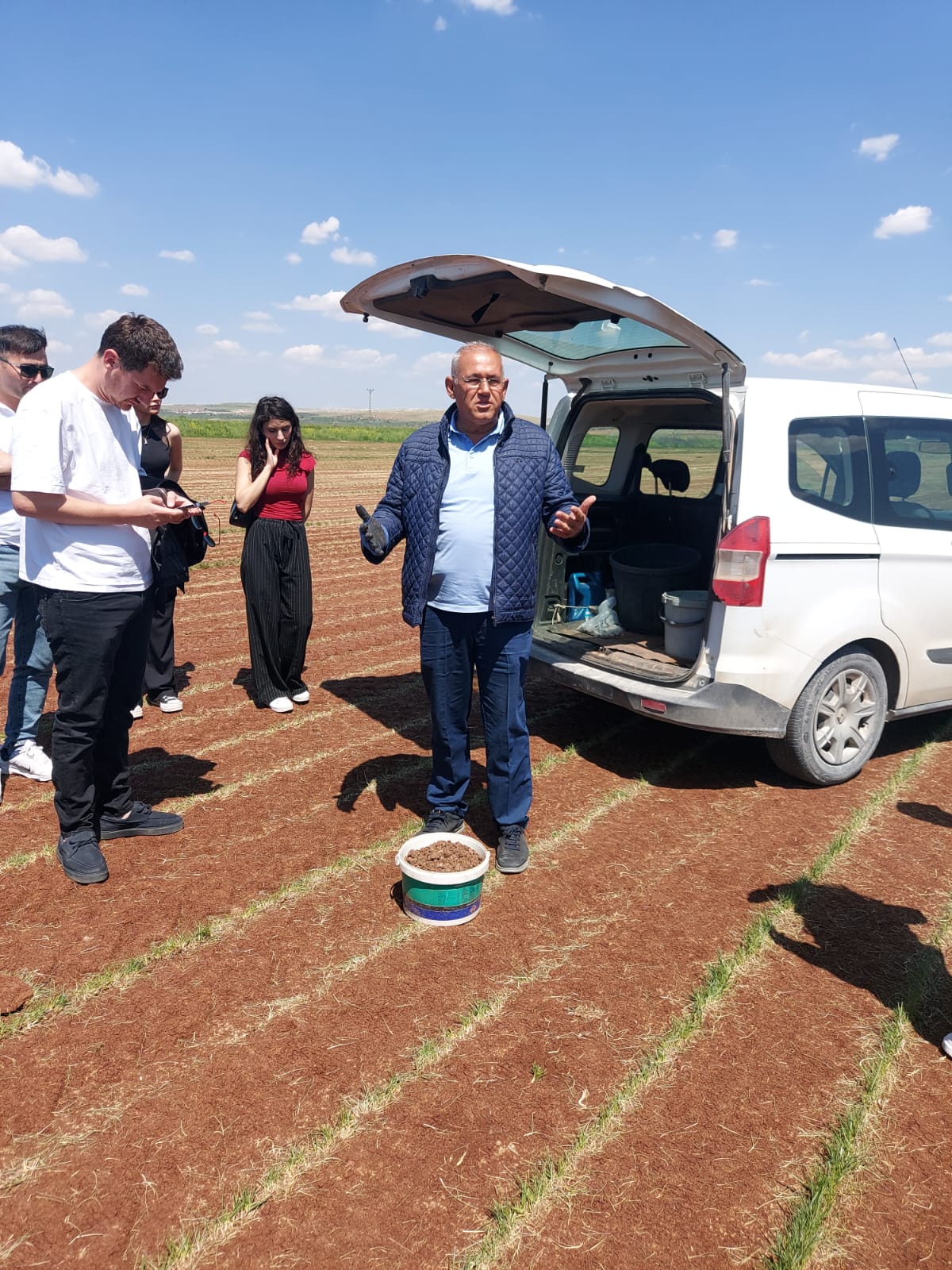 Peyzaj Mimarlığı Bölümümüz ve PMO Kahramanmaraş İl Temsilciliği iş birliğiyle, PMOGenç etkinlikleri kapsamında 28 Nisan 2025 tarihinde Gaziantep’e teknik bir gezi düzenlemiştir.