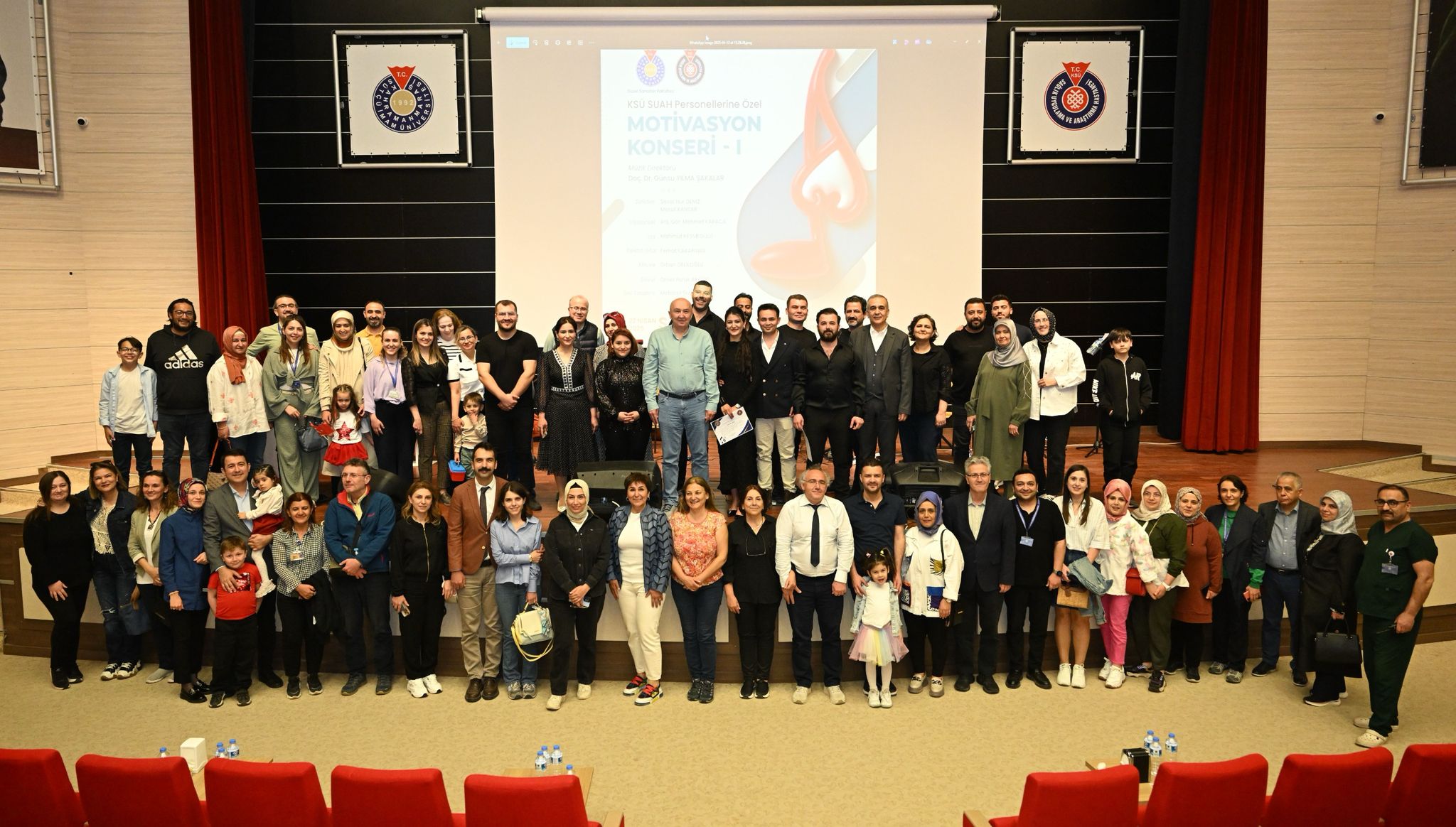 Hastane Personeline Özel Motivasyon Konseri gerçekleştirildi.